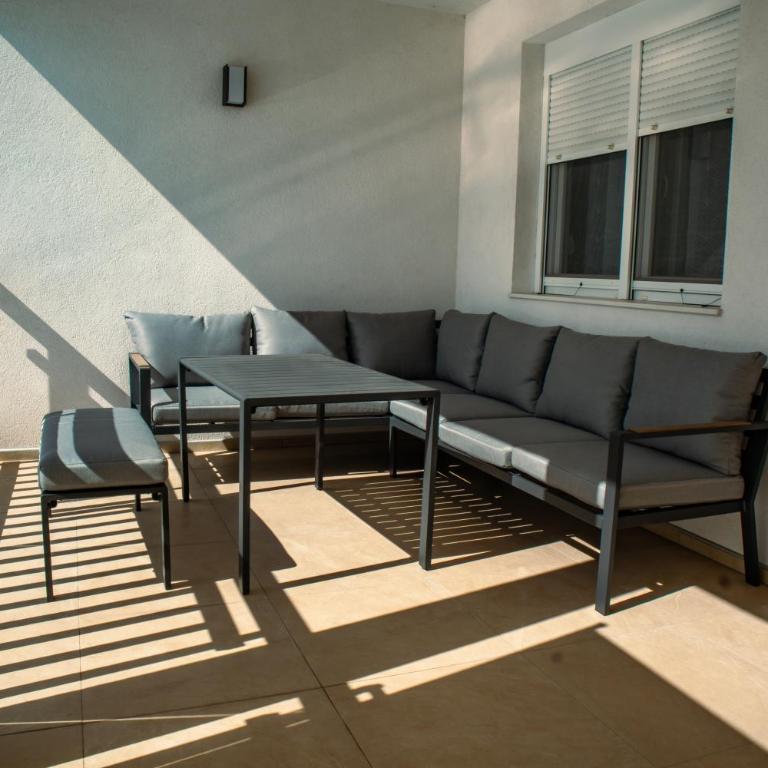 Villa Azzurra Mostar Swimming Pool - Two-Bedroom Villa - 40