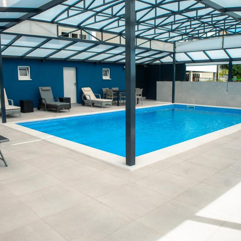 Villa Azzurra Mostar Swimming Pool - Two-Bedroom Villa - 16