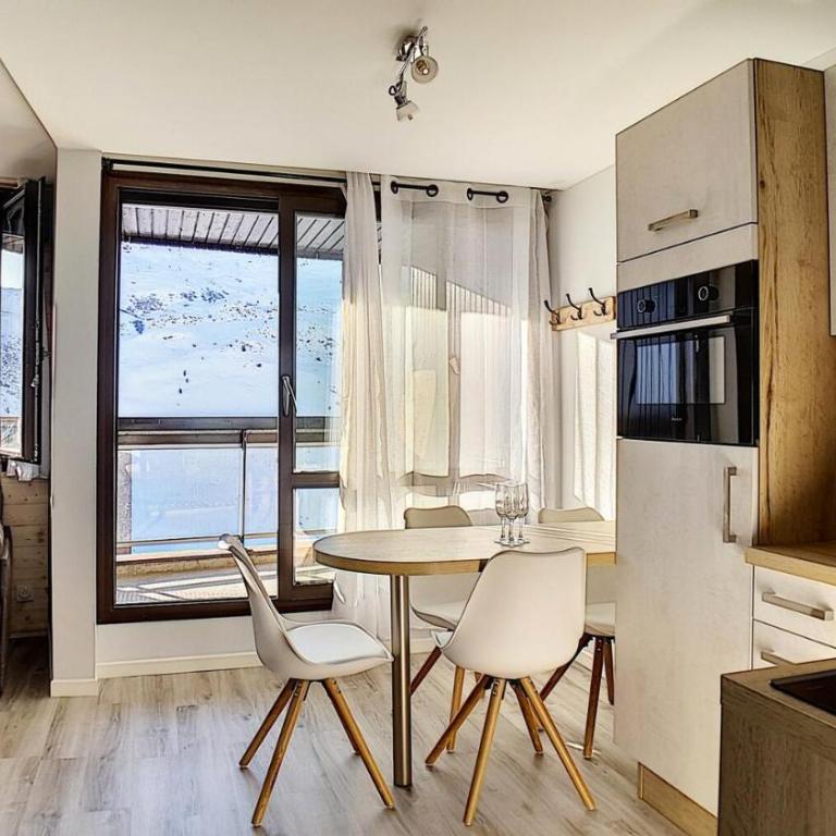 Résidence Coryles A - Appartement rénové avec coin montagne · Accès direct aux pistes · Balcon MAE-1064 - Appartement - 1