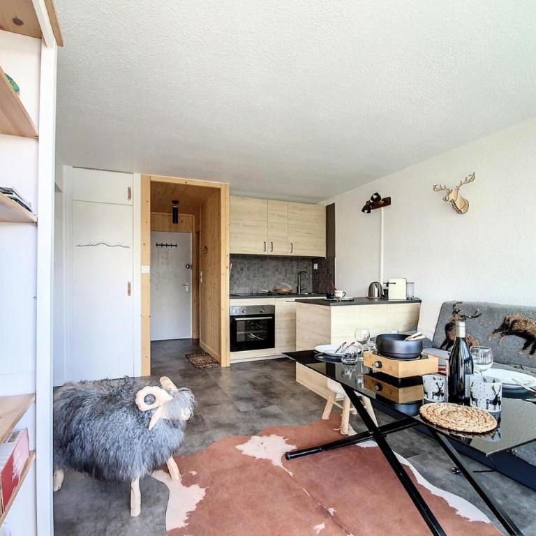 Résidence Combes - Appartement moderne · Départ et retour skis aux pieds · Balcon MAE-1074 - Appartement - 4