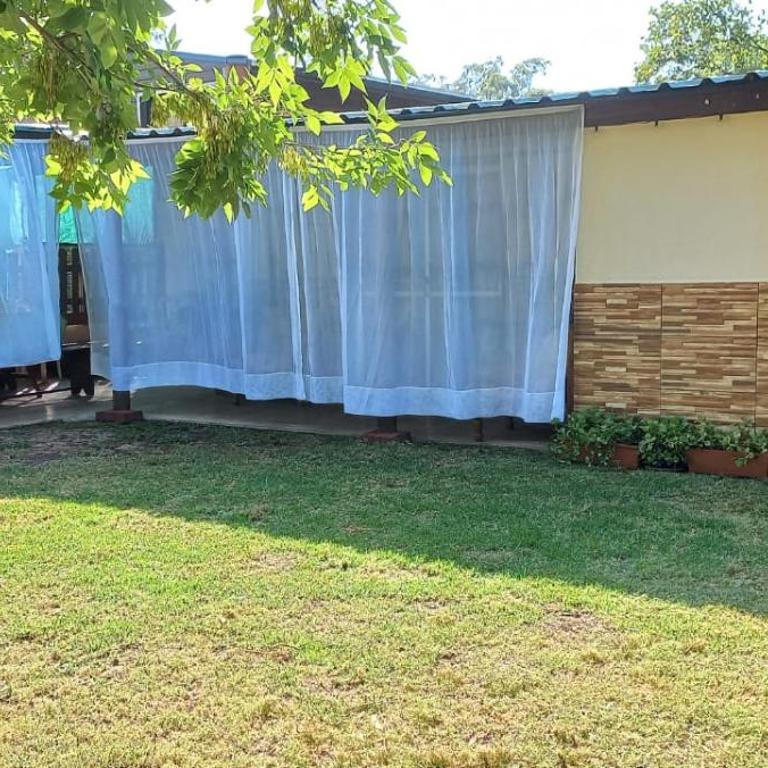 Casa en Playa Hermosa, para 6 personas, a 4 cuadras de la playa totalmente cercada a 7 minutos de Piriápolis - Two-Bedroom House - 4