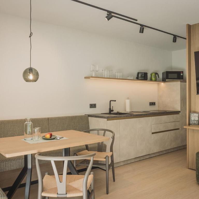 SOLU Apartments - Apartment mit 1 Schlafzimmer und Gartenblick - 12