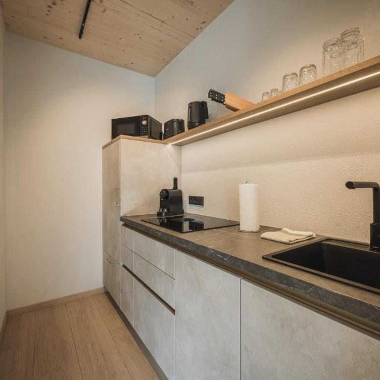 SOLU Apartments - Studio mit Gartenblick - 4