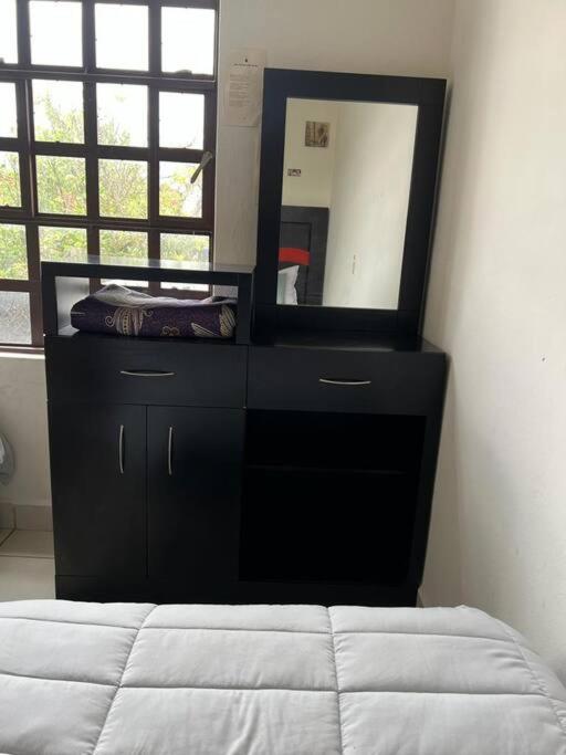 excelente casa inka con cochera en el centro - Three-Bedroom Apartment - 7