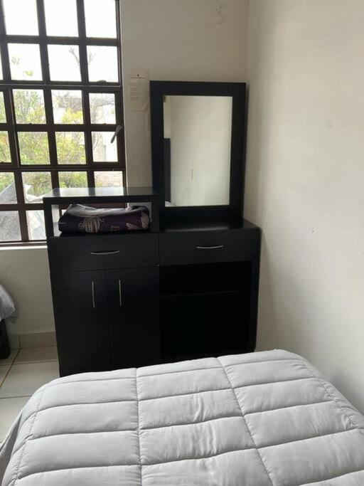 excelente casa inka con cochera en el centro - Three-Bedroom Apartment - 22
