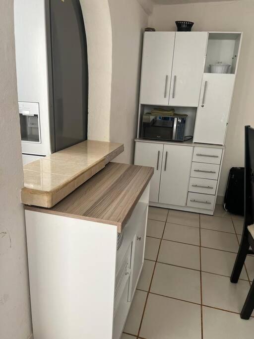 excelente casa inka con cochera en el centro - Three-Bedroom Apartment - 23