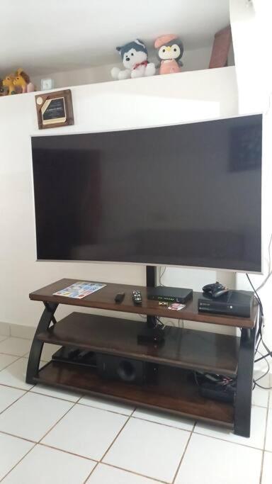excelente casa inka con cochera en el centro - Three-Bedroom Apartment - 30