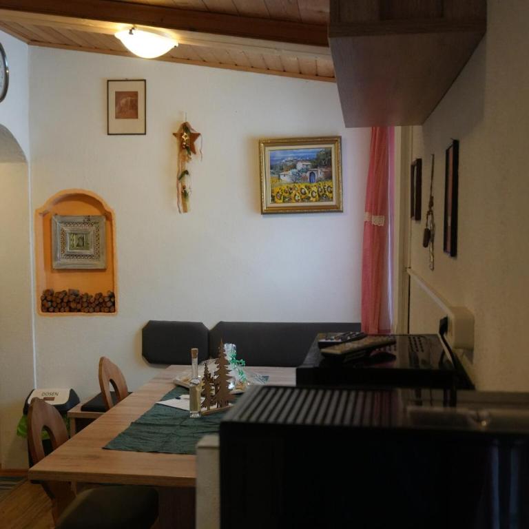 Apartment in Hippach with Mountain Views - Ferienhaus mit 3 Schlafzimmern - 3