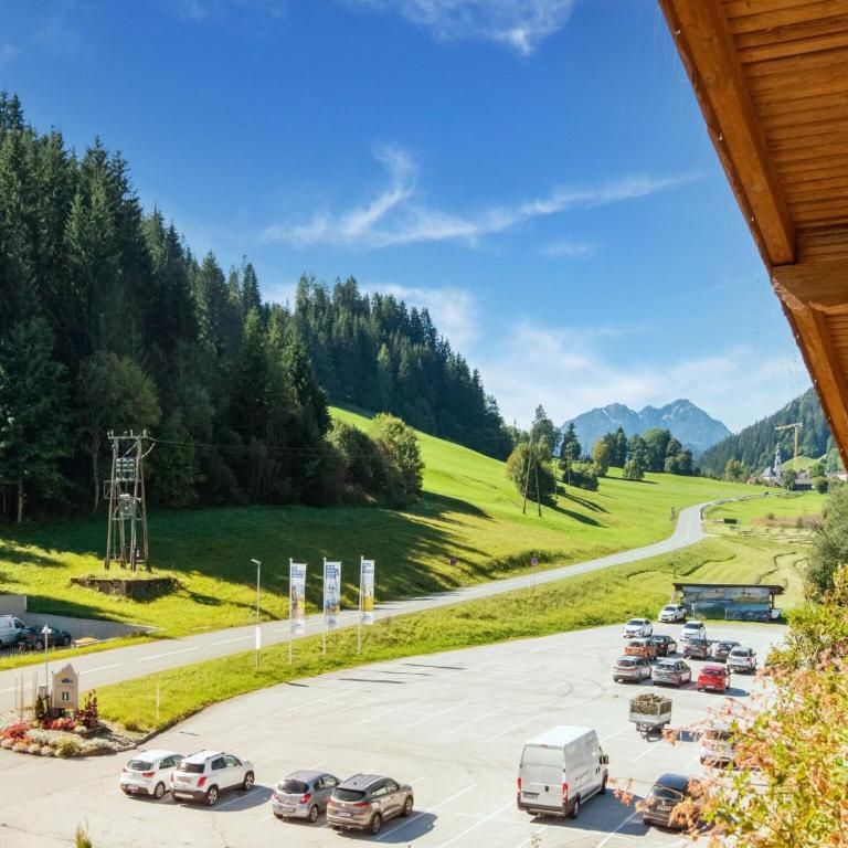 Chalet in Oberau near Ski Slopes - Apartment mit 8 Schlafzimmern - 40