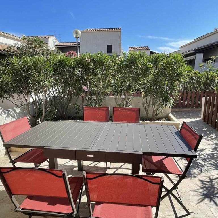 Appartement T2 - place de parking - piscine collective - climatisation réversible - Apartment mit 1 Schlafzimmer und Terrasse - 7
