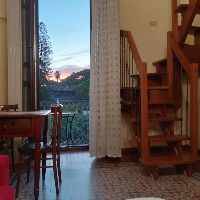 Penthouse view villa Bellini with elevator- Attico Bellini - Deluxe One-Bedroom Apartment with City View - 33