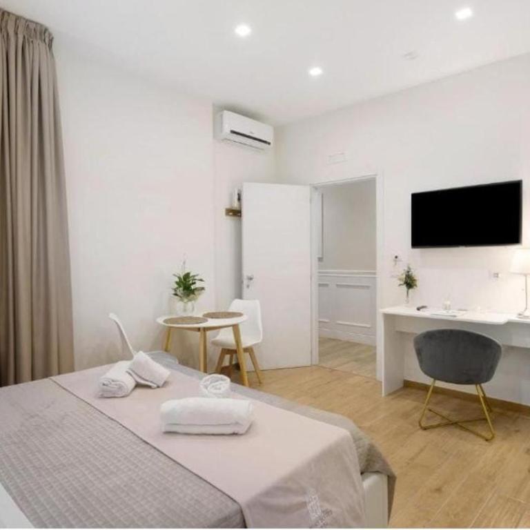 Pompei Luxury Suites-Near Ruins - Monolocale Familiare - 3