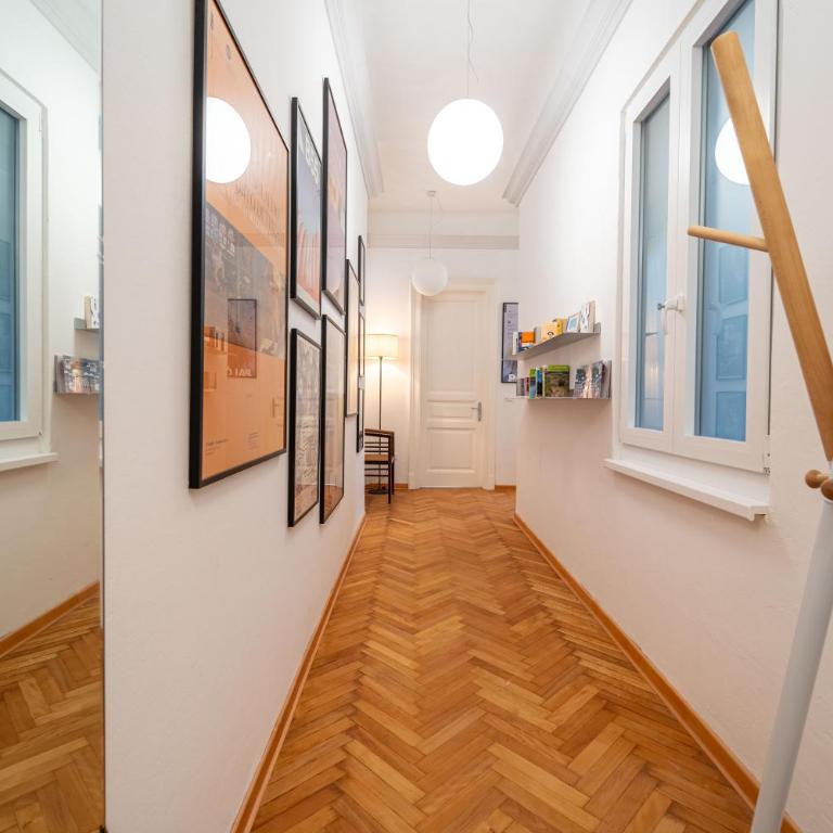 GuestHost - La Casa Di Leopold Bloom - Appartamento Superior con 3 Camere da Letto - 12