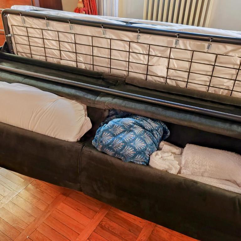 Corno Florentine Apartment - Two-Bedroom Apartment - 26
