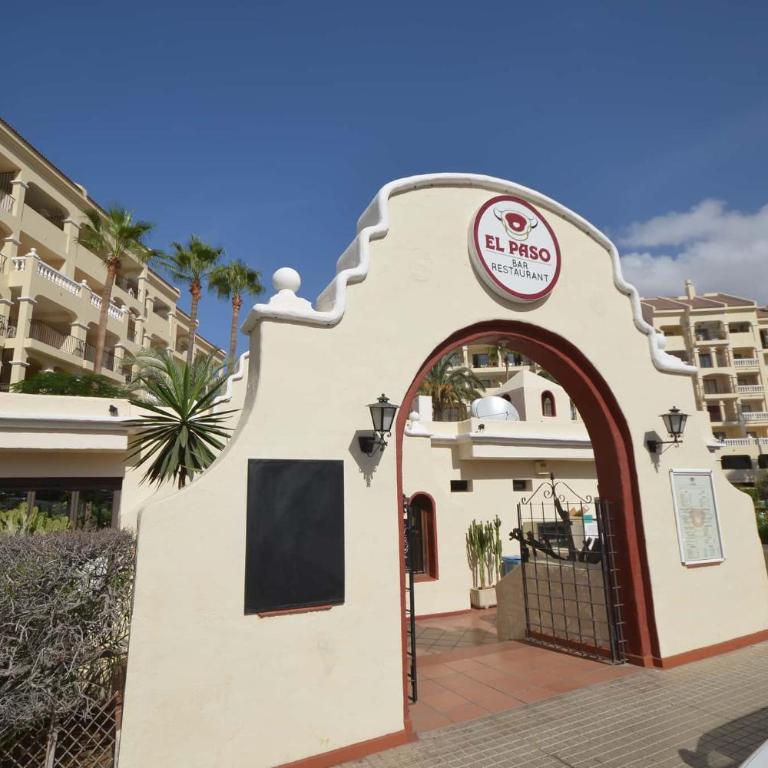 Castle Harbour 35 - Two Bed - Apartamento - 43