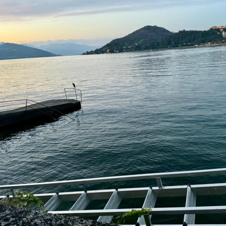 Rest and Relax Arona - On the lake - Appartamento con 1 Camera da Letto - 16