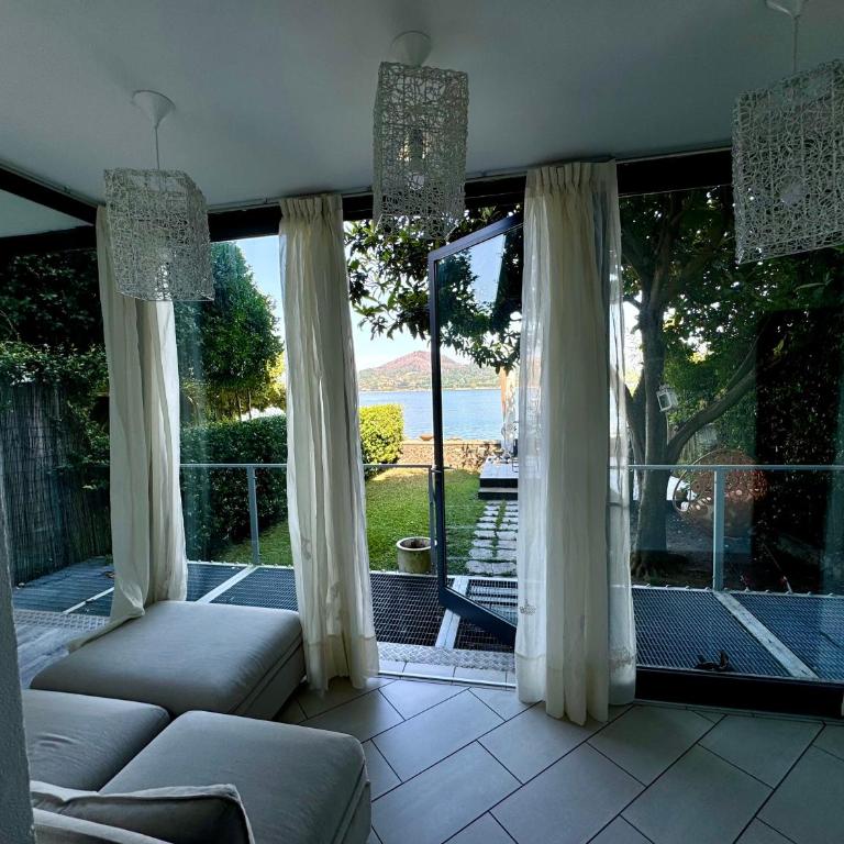 Rest and Relax Arona - On the lake - Appartamento con 1 Camera da Letto - 46