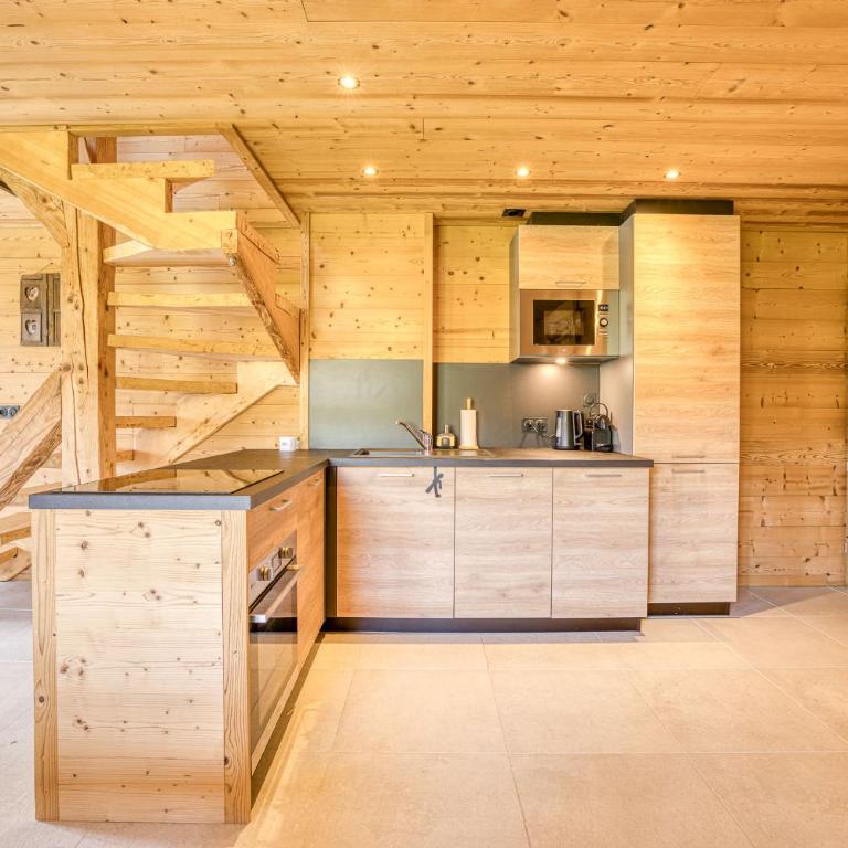 l'écureuil, chez le charpentier d'antan, la chaleur du bois, le calme de la campagne - Appartement 2 Chambres - 11