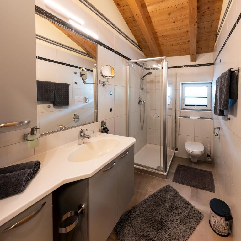 Apart Conny - Doppelzimmer mit eigenem Bad - 6