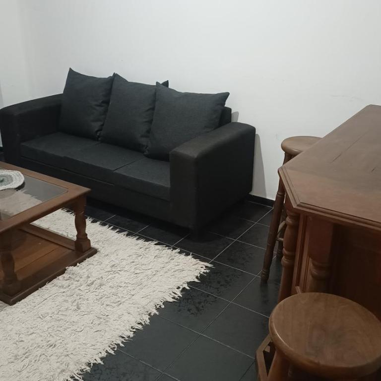Casa con quincho y pileta - Casa de 3 dormitorios - 24