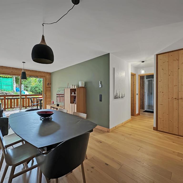 GRD114 Appartement standing 6 pers pied de piste - Apartment mit 3 Schlafzimmern und Bergblick - 2