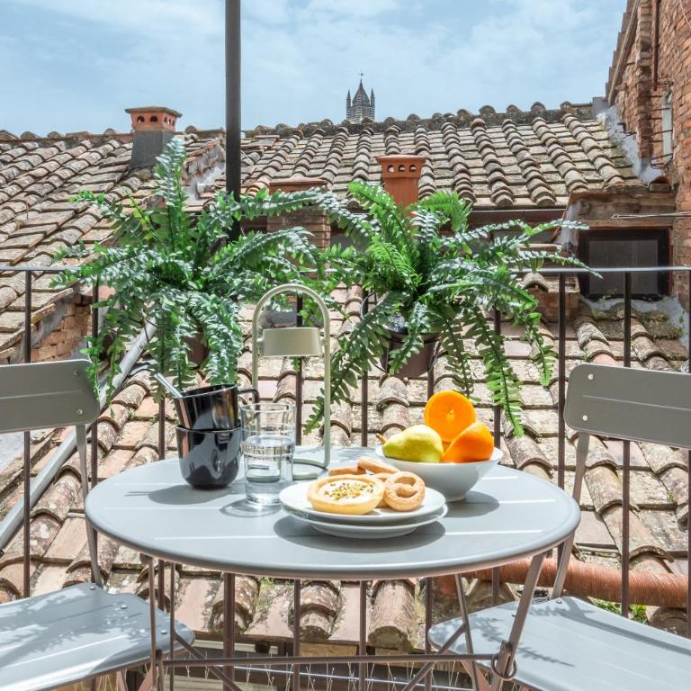 Paradiso - Appartamento con terrazza vista Duomo - Three-Bedroom Apartment - 22