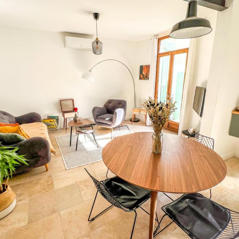 AC - Private Parking - Close to the ramparts - Maison 2 Chambres - 10
