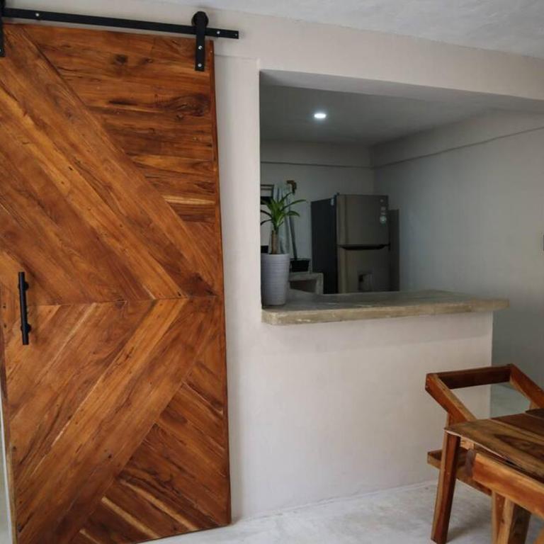 Cozy Tropical Suite for 1-4 Pp in Isla Mujeres - One-Bedroom Apartment - 14