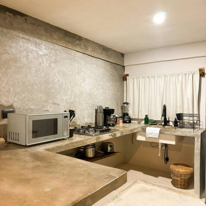 Cozy Tropical Suite for 1-4 Pp in Isla Mujeres - One-Bedroom Apartment - 18