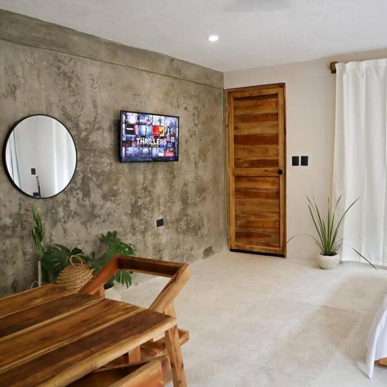 Cozy Tropical Suite for 1-4 Pp in Isla Mujeres - One-Bedroom Apartment - 23