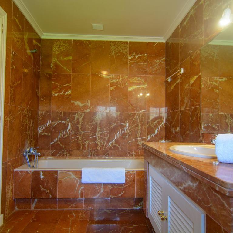 Venalmar first line townhouse, garden, sea views - Casa - 25