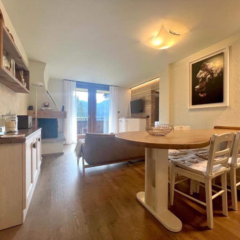 Trilocale Capanna Arnold 7 - Appartamento con 2 Camere da Letto e con Vista Montagna - 7