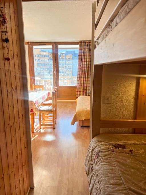 Centre village 6 personnes - Appartement 2 Chambres - 11