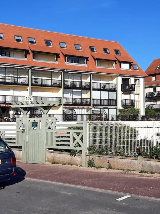 Appartement cosy à 50m de la mer - Apartamento de 1 dormitorio - 11