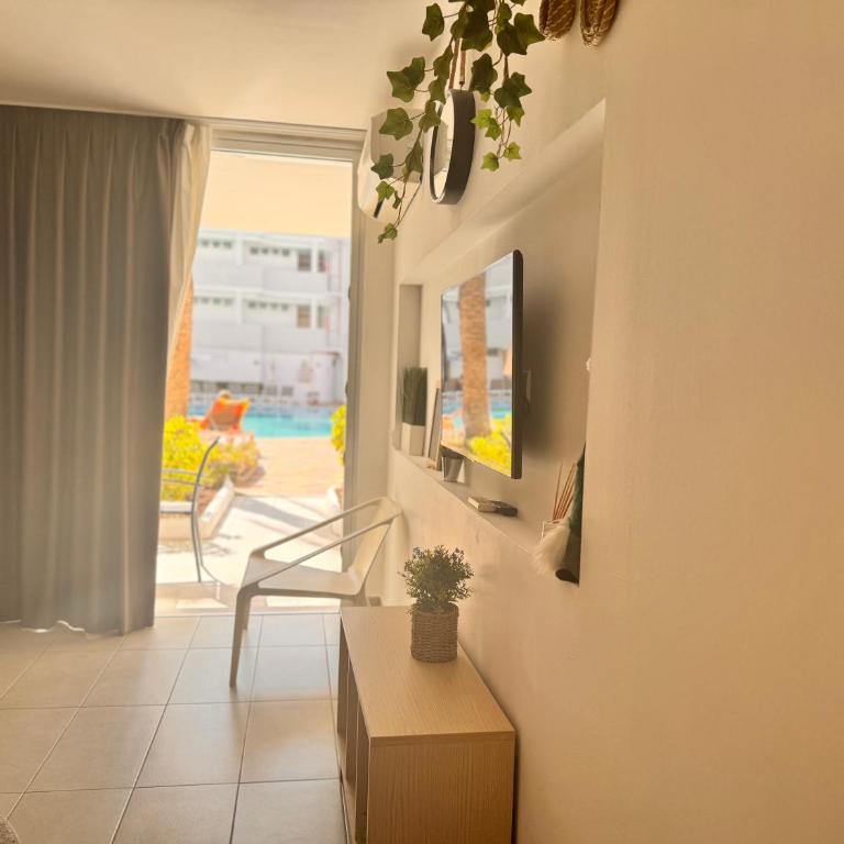 Love Playa - One-Bedroom Apartment - 33