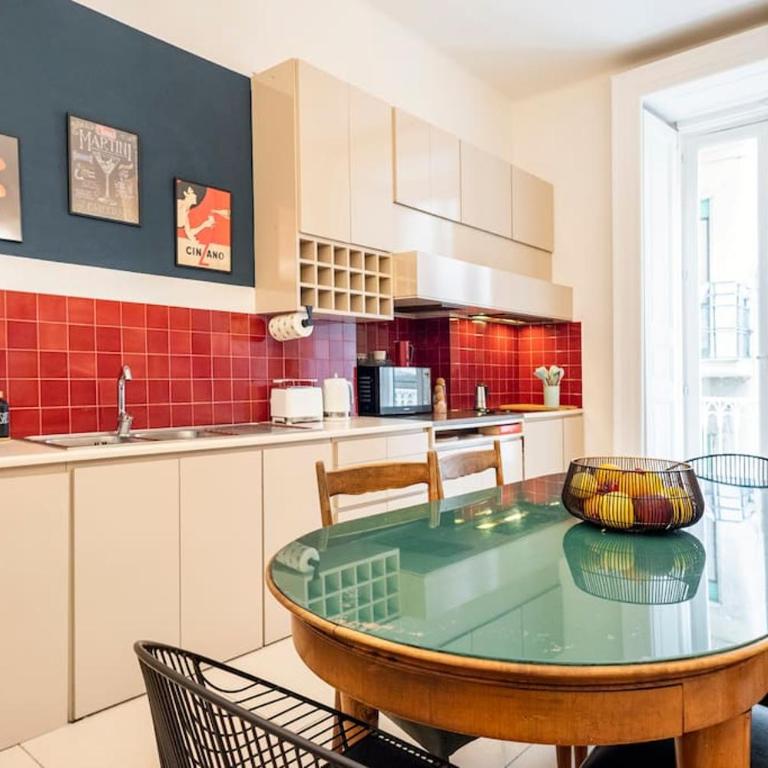 Modern Hospitality Naples Exclusive Stay - Appartamento Deluxe con 4 Camere da Letto - 5