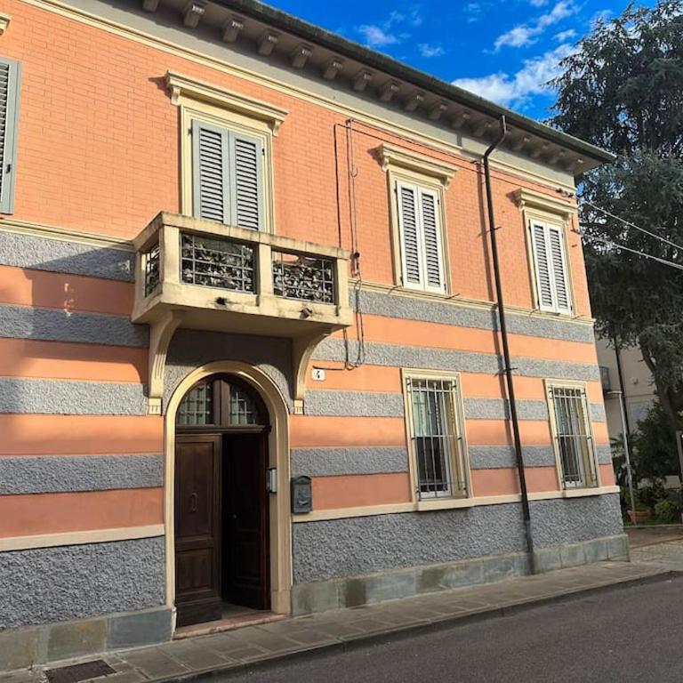 Parcheggio privato-Appartamento in Villa 1 Centro - Appartamento con 1 Camera da Letto - 7