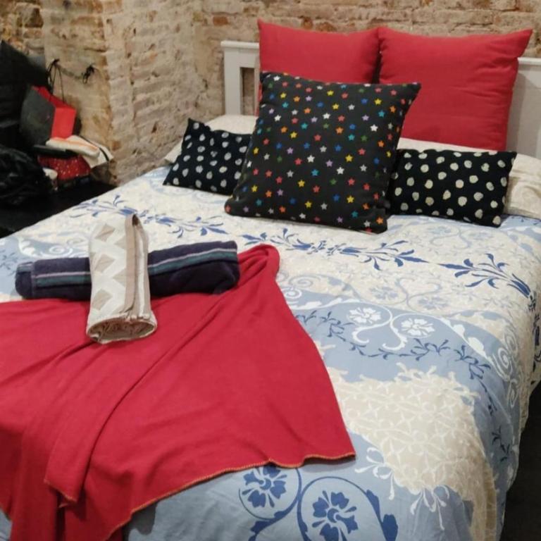 Room not shared center liceu ramblas plaza Cataluña - One-Bedroom Apartment - 3