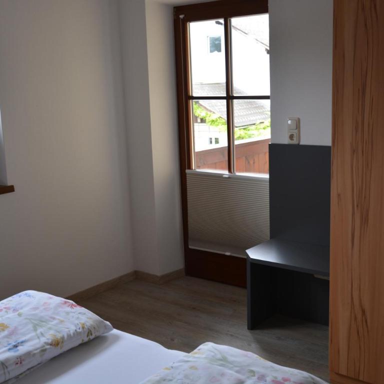 Appart Weisse Urlauben am Wolfgangsee - Two-Bedroom Apartment with Balcony - 12