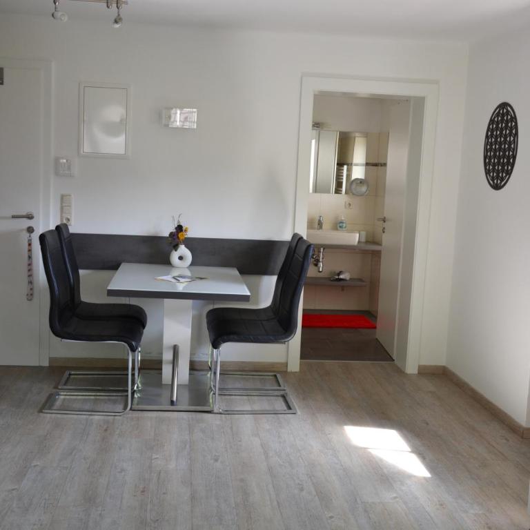 Appart Weisse Urlauben am Wolfgangsee - Studio Apartment with Balcony - 8