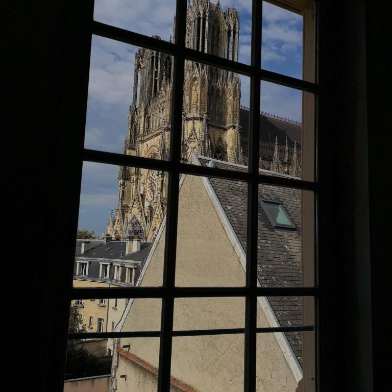 Les visages des Tournelles - Chambre Double avec Salle de Bains Privative - 1
