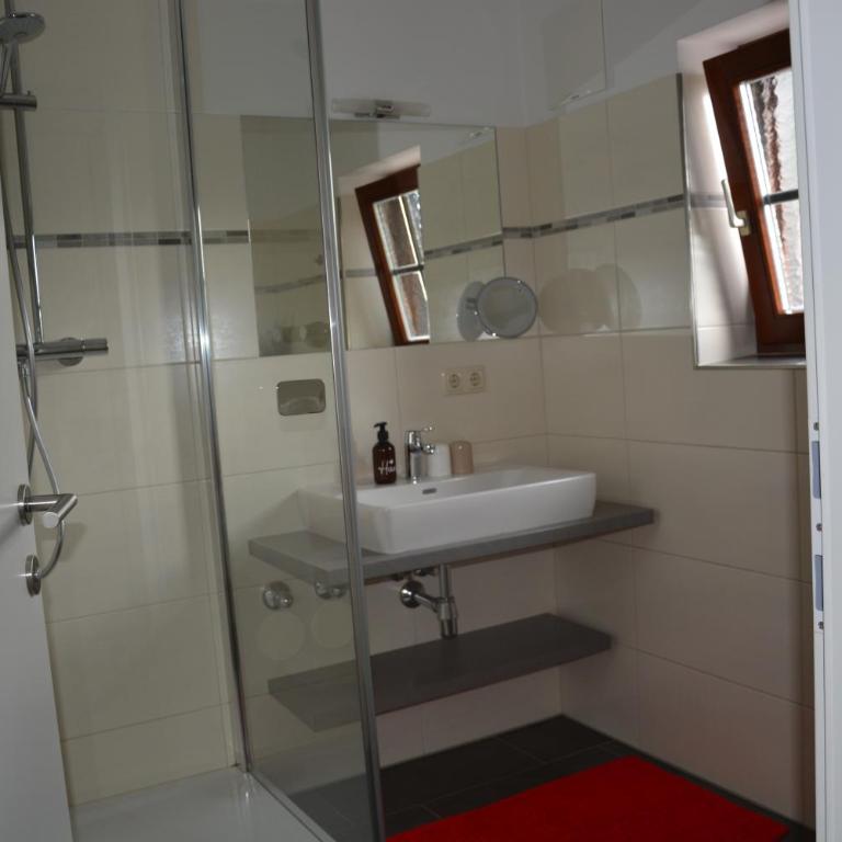 Appart Weisse Urlauben am Wolfgangsee - Two-Bedroom Apartment with Balcony - 14
