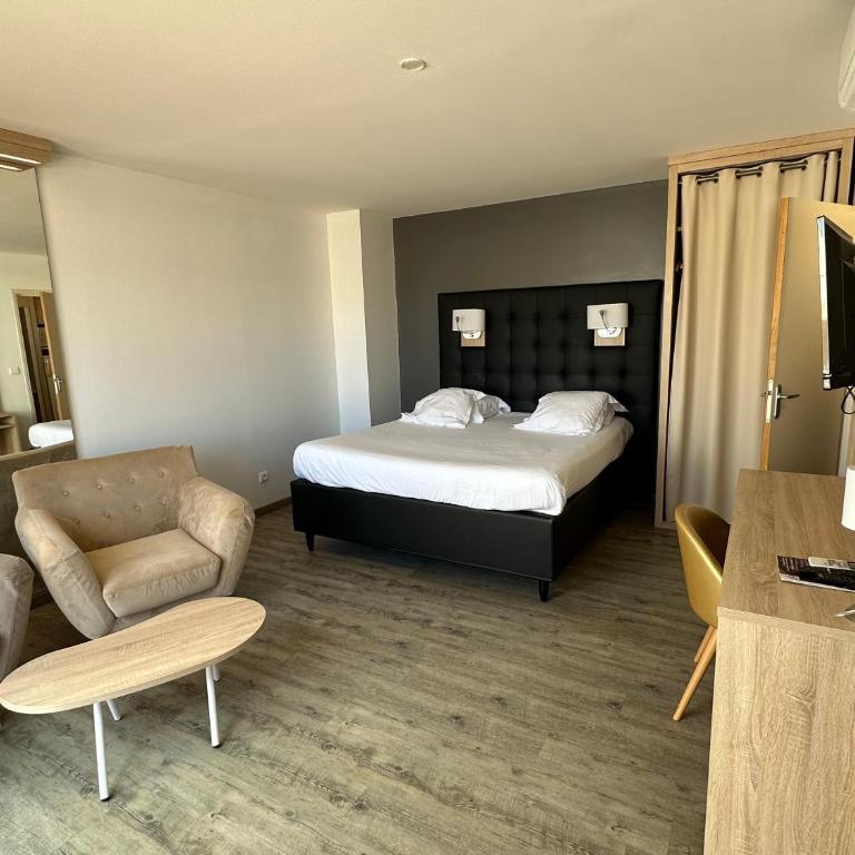 Beau studio 30m2, Piscine et jacuzzi au Jardin d'Eden, dédié aux couples, Village Naturiste - Appartement 1 Chambre - 2