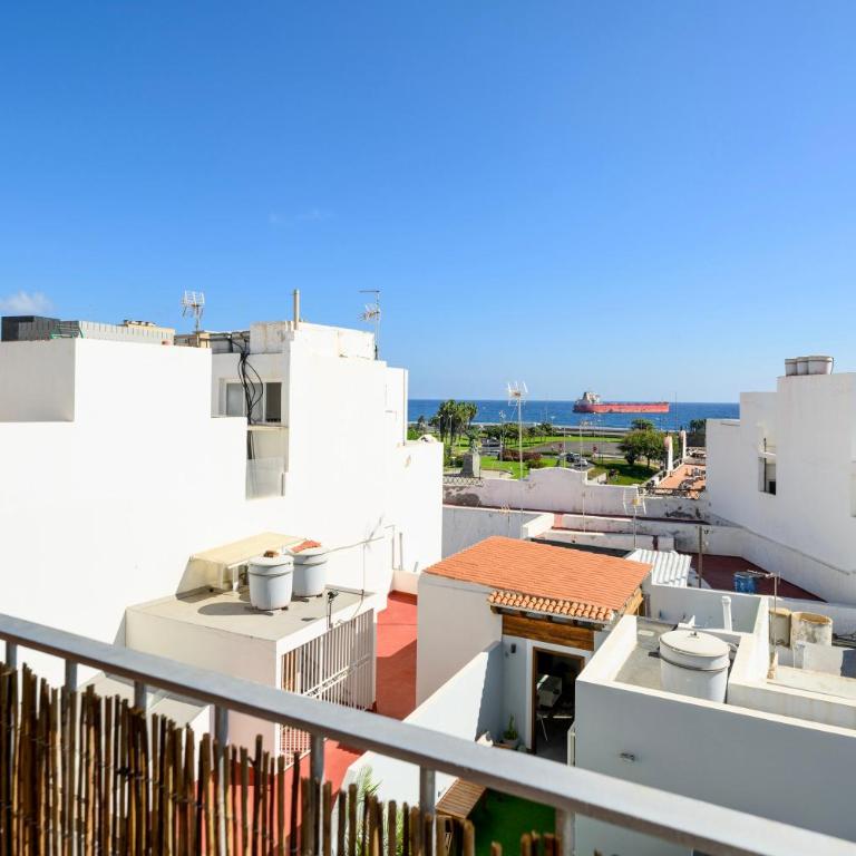 Vegueta Rooftop Suites by Airnest - Apartamento Superior - 7