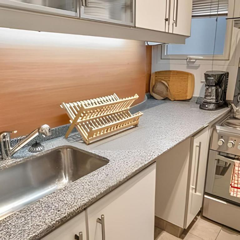 Amplio Ideal Familias en lo Mejor de Recoleta - Apartamento de 2 dormitorios con balcón - 22