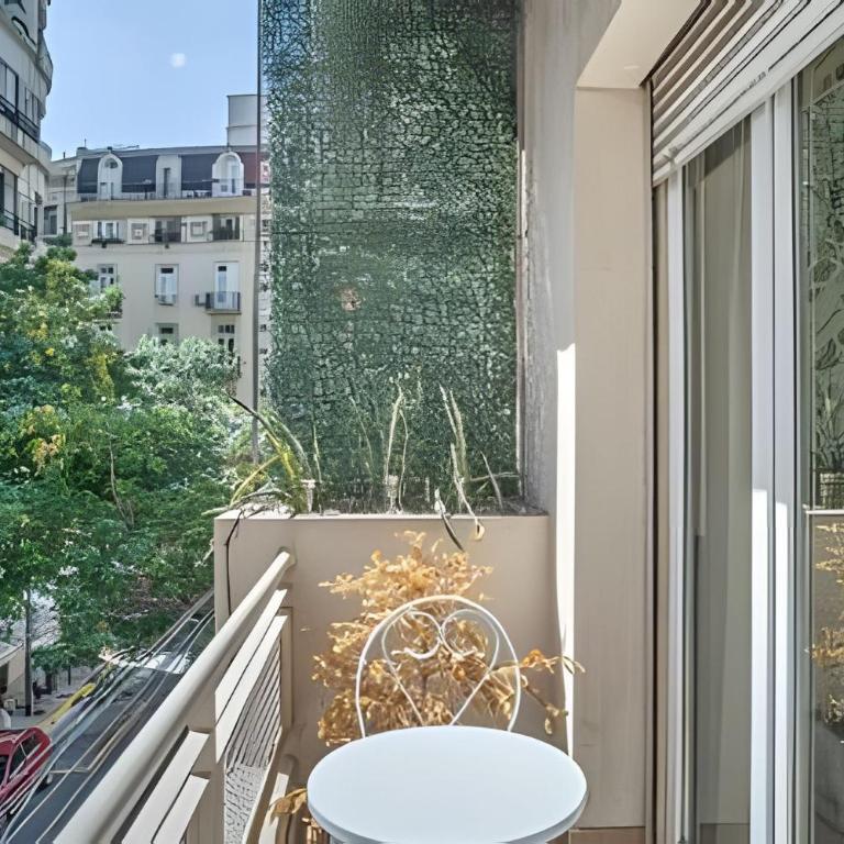 Amplio Ideal Familias en lo Mejor de Recoleta - Apartamento de 2 dormitorios con balcón - 26