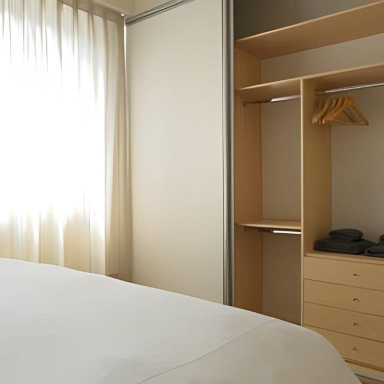 Amplio Ideal Familias en lo Mejor de Recoleta - Apartamento de 2 dormitorios con balcón - 37