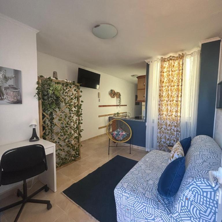 ACOGEDOR ATICO CON TERRAZA EN SAN CRISTOBAL DE LA LAGUNA - Apartamento de 1 dormitorio - 2