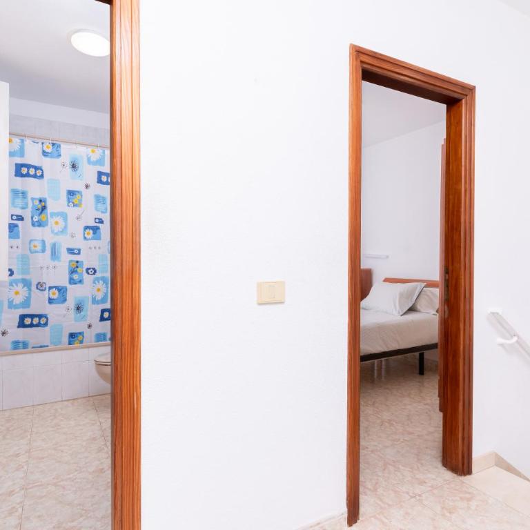 Vivienda Vacacional Marazul 32 - Apartamento de 3 dormitorios - 4