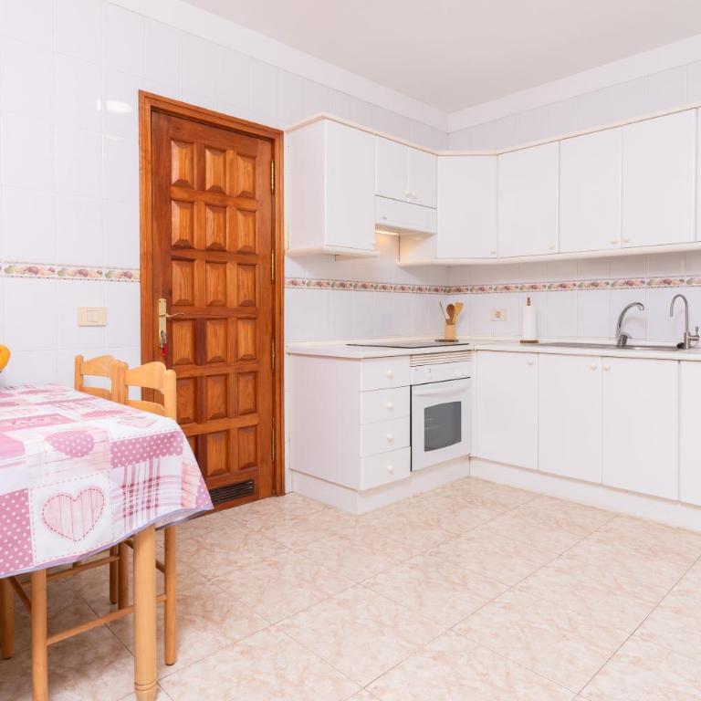 Vivienda Vacacional Marazul 32 - Apartamento de 3 dormitorios - 26